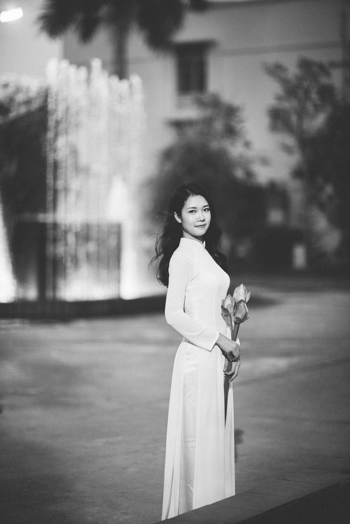 潜入女搜查官在看电影